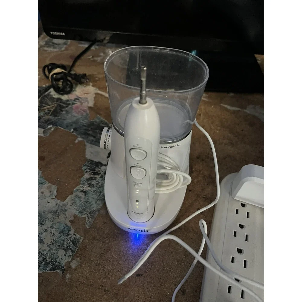 PARTS Waterpik Sonic Fusion 2.0 Electric Toothbrush Flosser SF-03 FOR PARTS ONLY